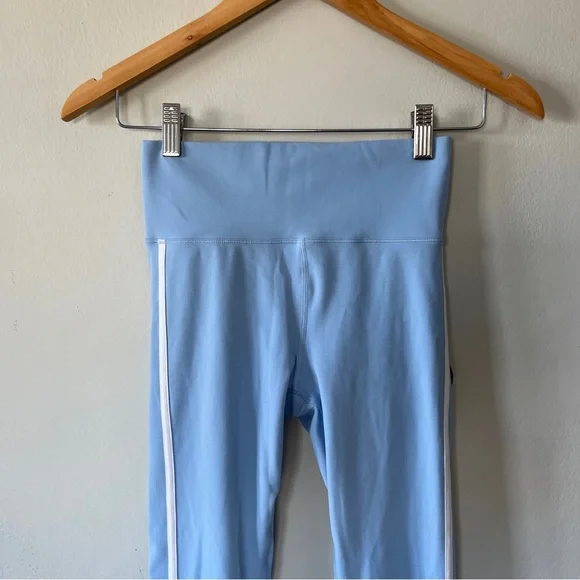Vuori Track leggings in Orchard Light Blue Size XS - Picture 3 of 6